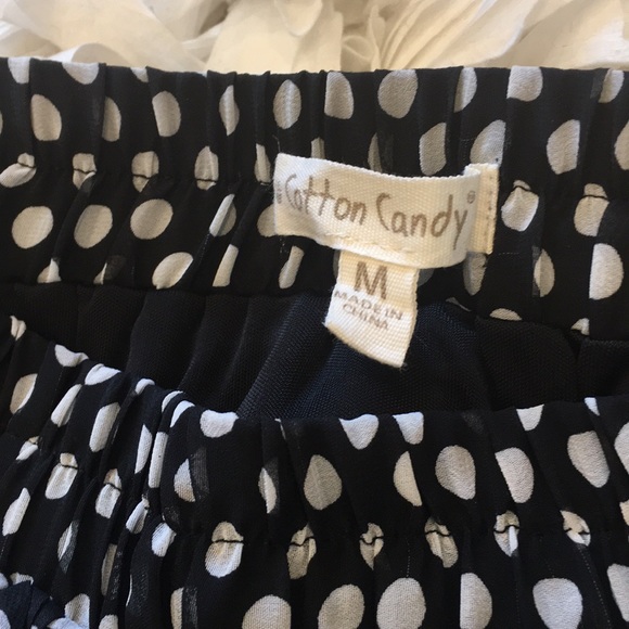 Black and White Polkadot Skirt - Picture 4 of 8